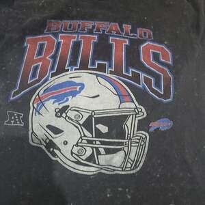 Buffalo Bills NFL Graphic T-Shirt, Acid Wash Helmet Print, Size L